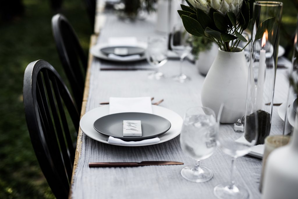 black and grey minimalist wedding table decor